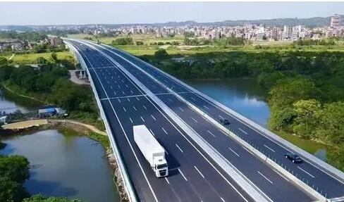 加快交通强省 广东高速通车总里程达11211公里
