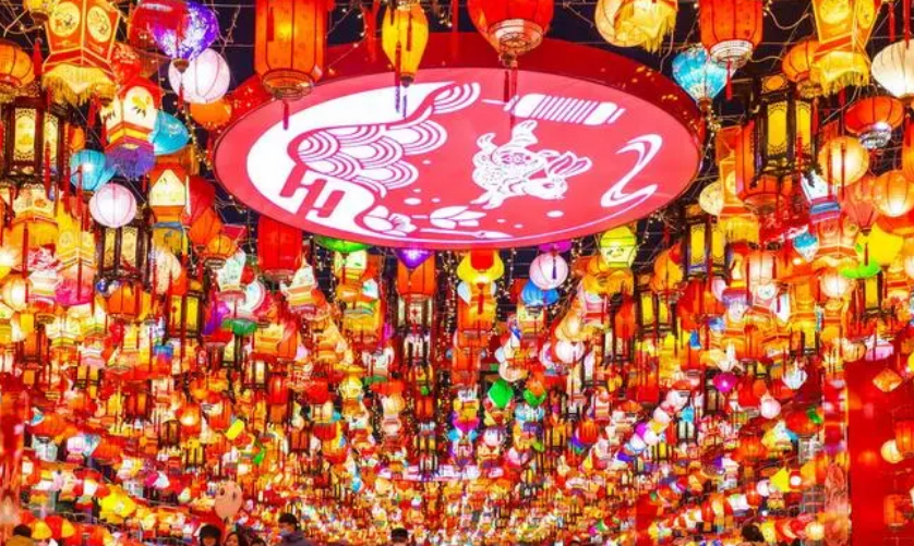 多彩活动庆新春 欢乐祥和满神州