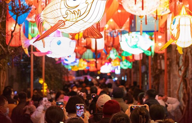 出行畅 消费旺 暖意浓——2023年春节黄金周盘点