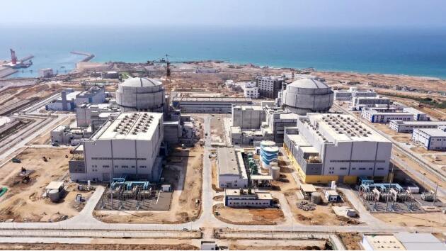 “华龙一号”海外首个工程两台机组正式交付巴基斯坦