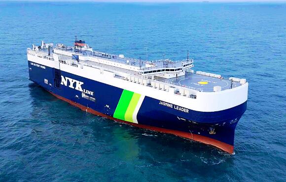 南京金陵交付NYK首艘LNG动力7000车位汽车滚装船