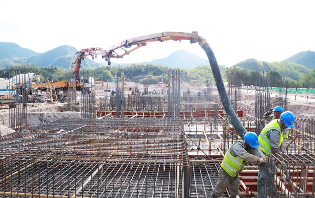 国家电网：特高压建设马力足