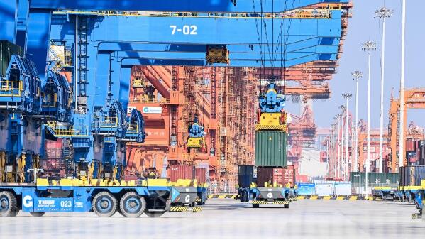 中国两会为全球投资者揭示新机遇