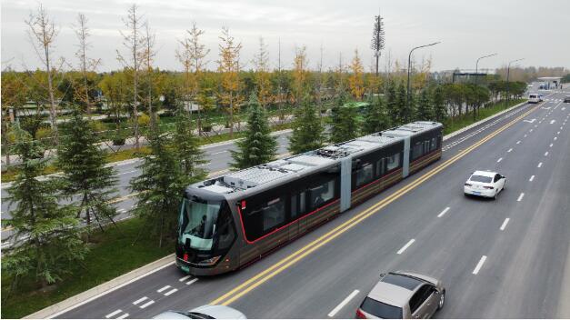 西北首条智轨线路通车运营 铁四院设计