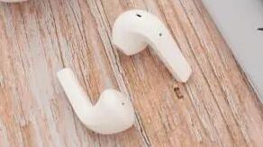 2022年中国蓝牙耳机市场出货量9471万台，同比下降18.1%