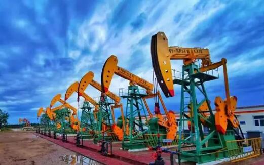 中国石油大庆油田累计生产原油突破25亿吨 油田开发技术世界领先