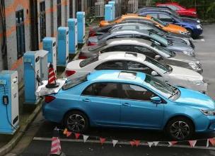 乱象频生 内卷严重 报废新能源汽车拆解回收市场亟待规范