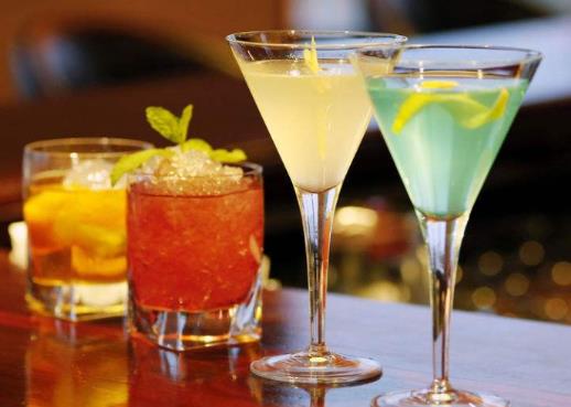 为“微醺”买单 年轻女性消费者正带来新“商机”