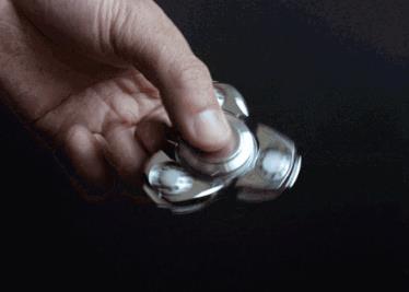 “解压神器”成潮流文化 为何会受青睐？