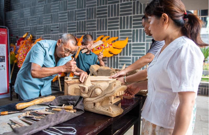 从端午产业“三变”看消费市场活力
