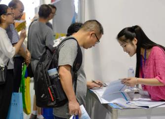 多地为学生开展普通高校志愿填报相关咨询工作