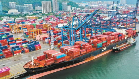 “中山港-深圳盐田港”组合港新线路开通
