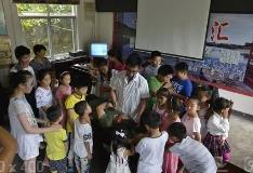 关心关爱留守流动儿童和困境儿童 加强暑期看护托管