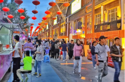 上半年旅游休闲街区客流监测报告：休闲街区本地游客占比达70.4%