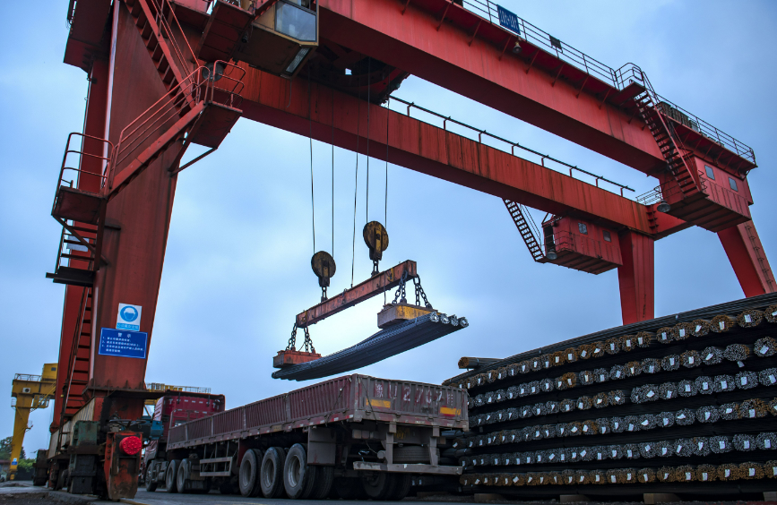 出料加工贸易快速增长 专家：未来仍有较大发展空间