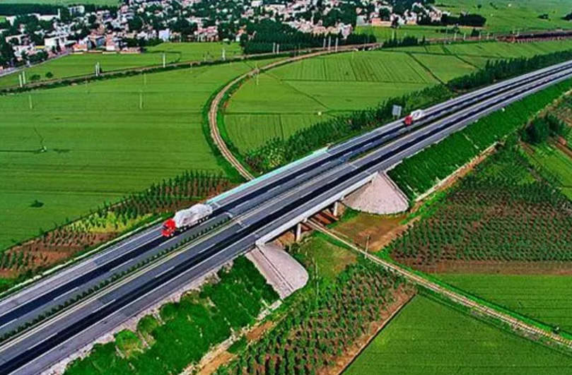 各地加快推进交通行业与绿色可再生能源融合发展