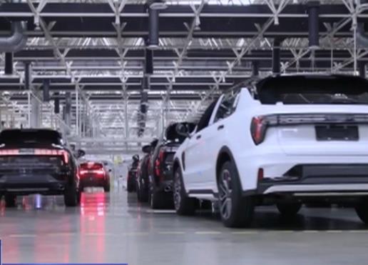 透过数据看发展 汽车产业一路驰行、欣欣向荣