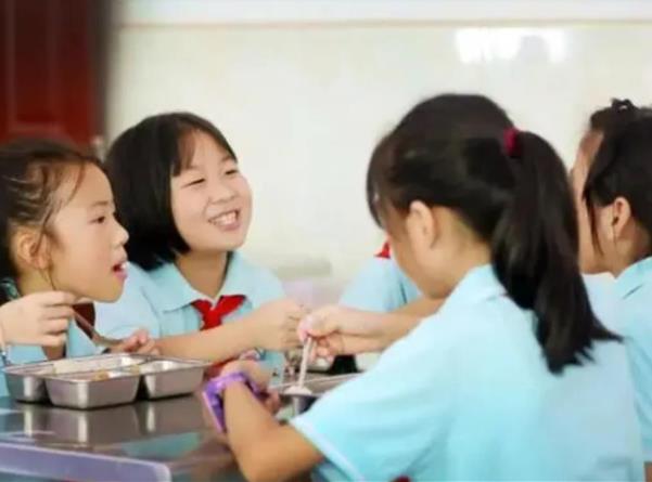 教育部定调“预制菜不宜进校园” 专家：应推进标准建设