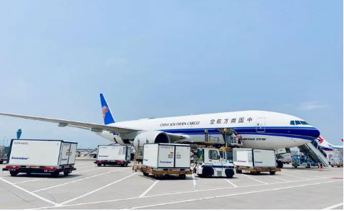 深圳首条中亚货运航线开通 深圳机场货运航线连通“一带一路”沿线16个城市