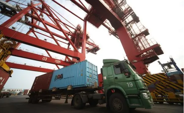 山东龙口港推动港口物流运输方式优化升级
