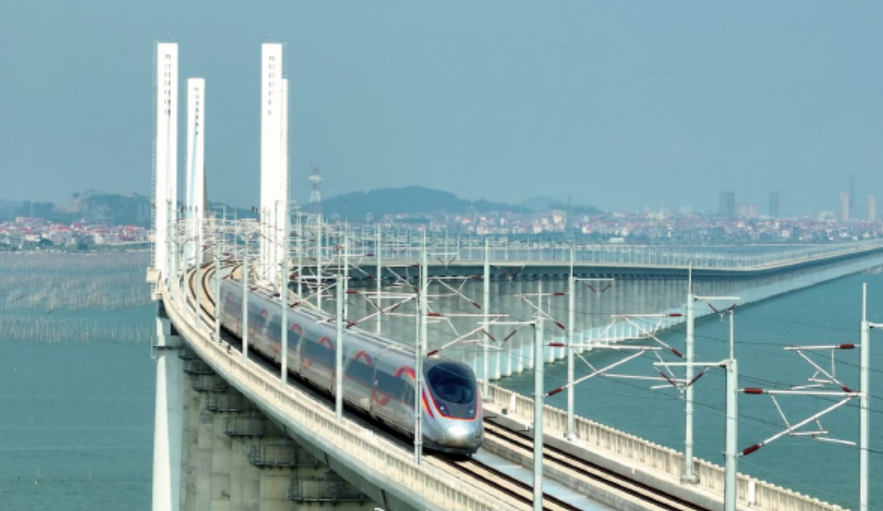 福厦高铁打造智能跨海高铁