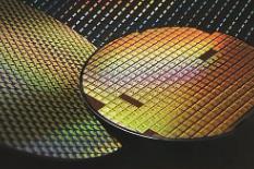 国产芯片从无到有重大突破：首片300mm SOI晶圆制备完成