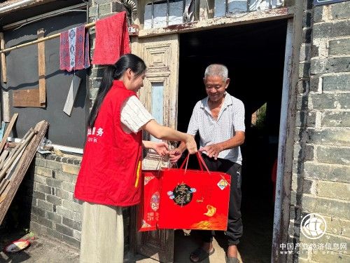 苍南：情系桑榆慰晚晴 重阳慰问暖人心