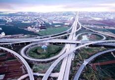 云南综合运输生产持续恢复 前三季度公路铁路民航客运量大幅增长