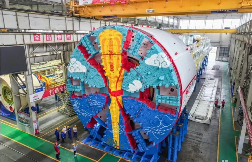 铁建重工超大直径盾构机“津城1号”下线