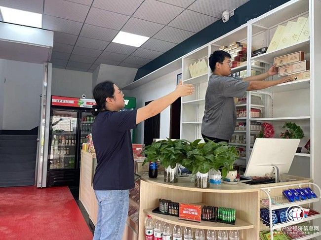 <span style='background-color: orange'>http</span>://img.danews.cc/upload/images/<span style='background-color: orange'>20</span>231114/276ce444ffe011e39cf3cd<span style='background-color: orange'>19</span>9b7874c7.png