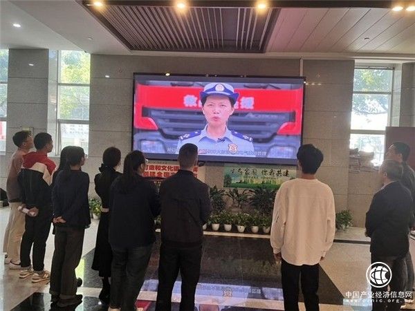 长兴县烟草专卖局：多措并举 打好员工消防安全“预防针”