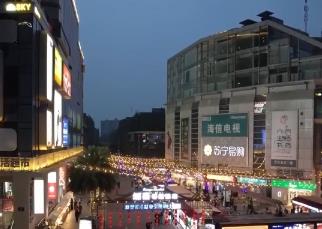 消费场景丰富、现代物流完善、供应链下沉……县域消费潜力不断释放