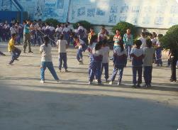 课间十分钟，呵护学生茁壮成长