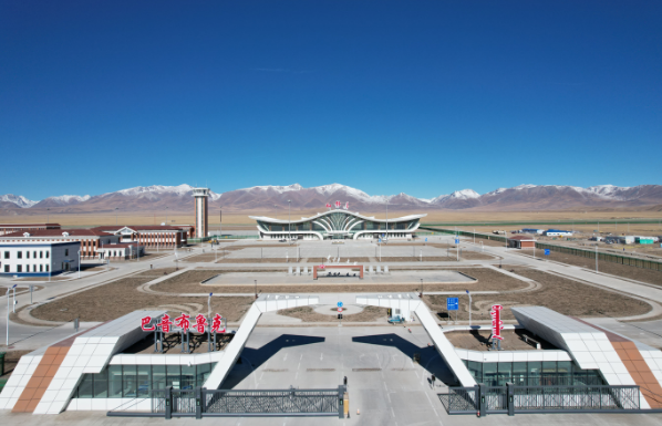 国家“十四五”重点工程巴音布鲁克机场全面竣工 中国建筑承建