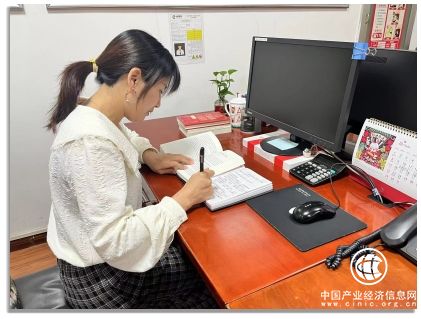 武汉市烟草公司武昌营销部：当好“三员”提升“三度