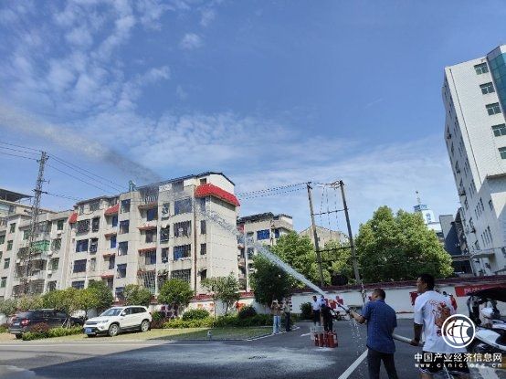  蕲春县烟草专卖局：打好安全管理“组合拳” 扎牢安全生产“防护网” 