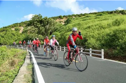 户外运动：“玩”出来的万亿级产业