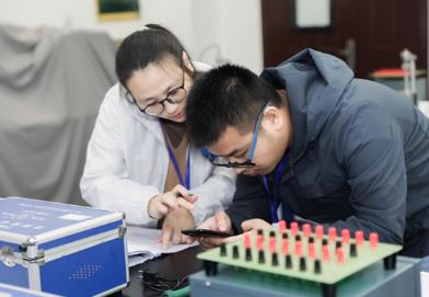 福建省本科高校首届实验室安全技能大赛在福州举办