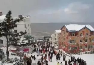 “点燃”节前消费热情 多地拿出“真金白银”激发市场活力