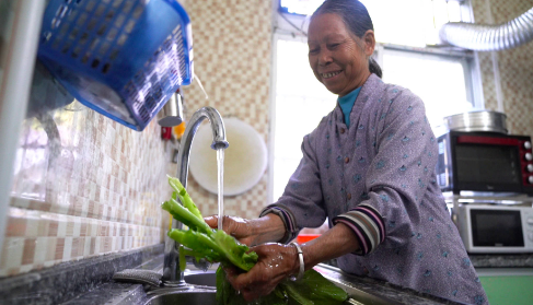 广西：今年以来落实农村饮水安全建设资金30.29亿元，开工建设供水工程2375个