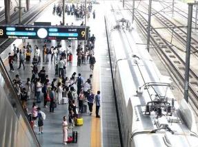 拥有25条高铁 长三角铁路年旅客发送量突破8亿人次