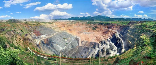 鞍钢矿业大孤山铁矿露天采坑生态修复工程启动