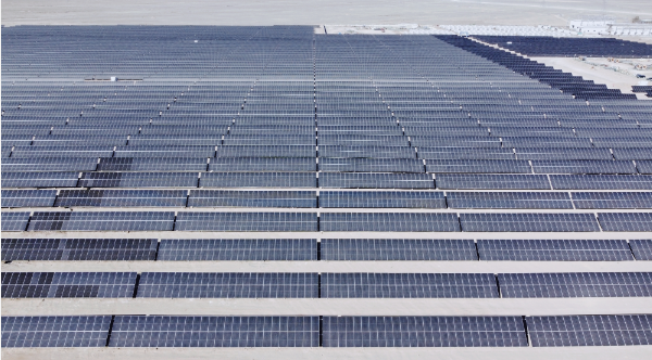 新疆喀什莎车光储一体化项目并网发电 每年可提供清洁能源约9.5亿千瓦时