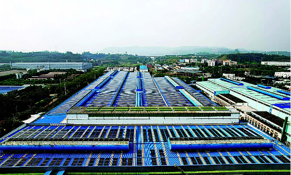 中铝集团光伏发电首期项目全容量并网发电成功