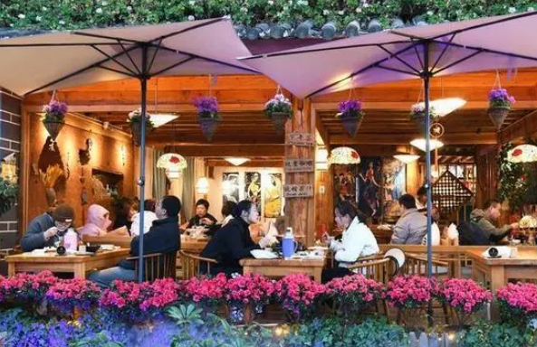 在激发消费潜能中畅通经济循环——2024年开年经济一线观察之一