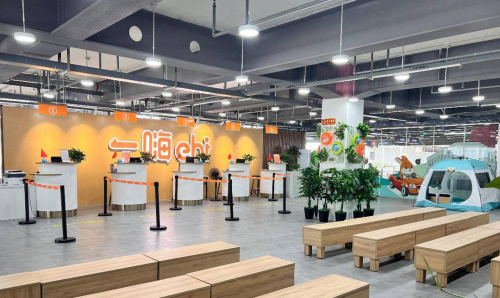 新美式豪华座驾来了 一嗨租车战略牵手凯迪拉克