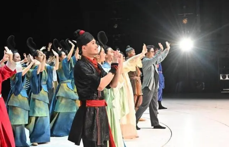 中华优秀文艺演出在港频“出圈”掀起演出热潮