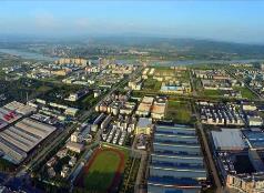 经济总量首次突破十三万亿元 广东：产业与科技互促双强