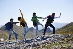 这届年轻人都在玩什么？新业态、新玩法亮点频出 潮流玩乐活力涌动