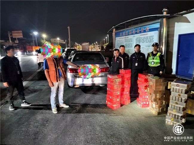 广西百色市田阳区局查获一起涉嫌销售非法生产的烟草专卖品案